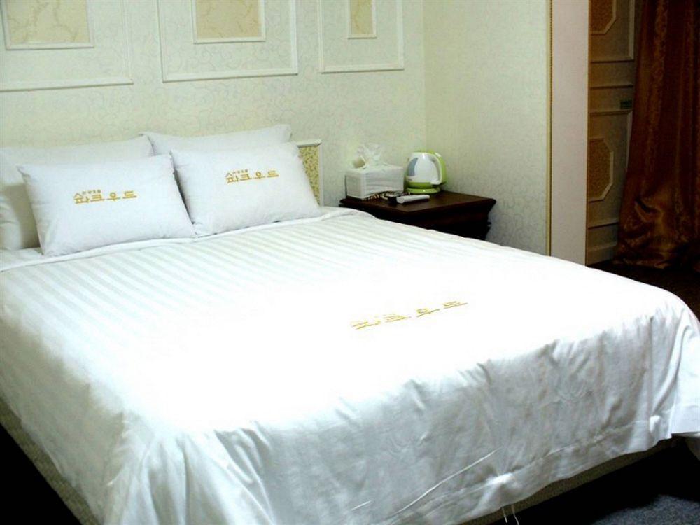 Hotel Parkwood Incheon Airport Dış mekan fotoğraf