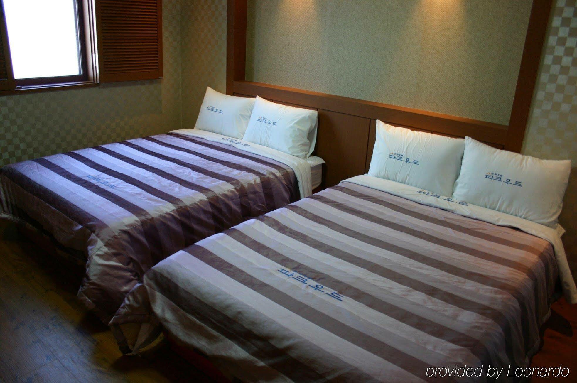 Hotel Parkwood Incheon Airport Oda fotoğraf